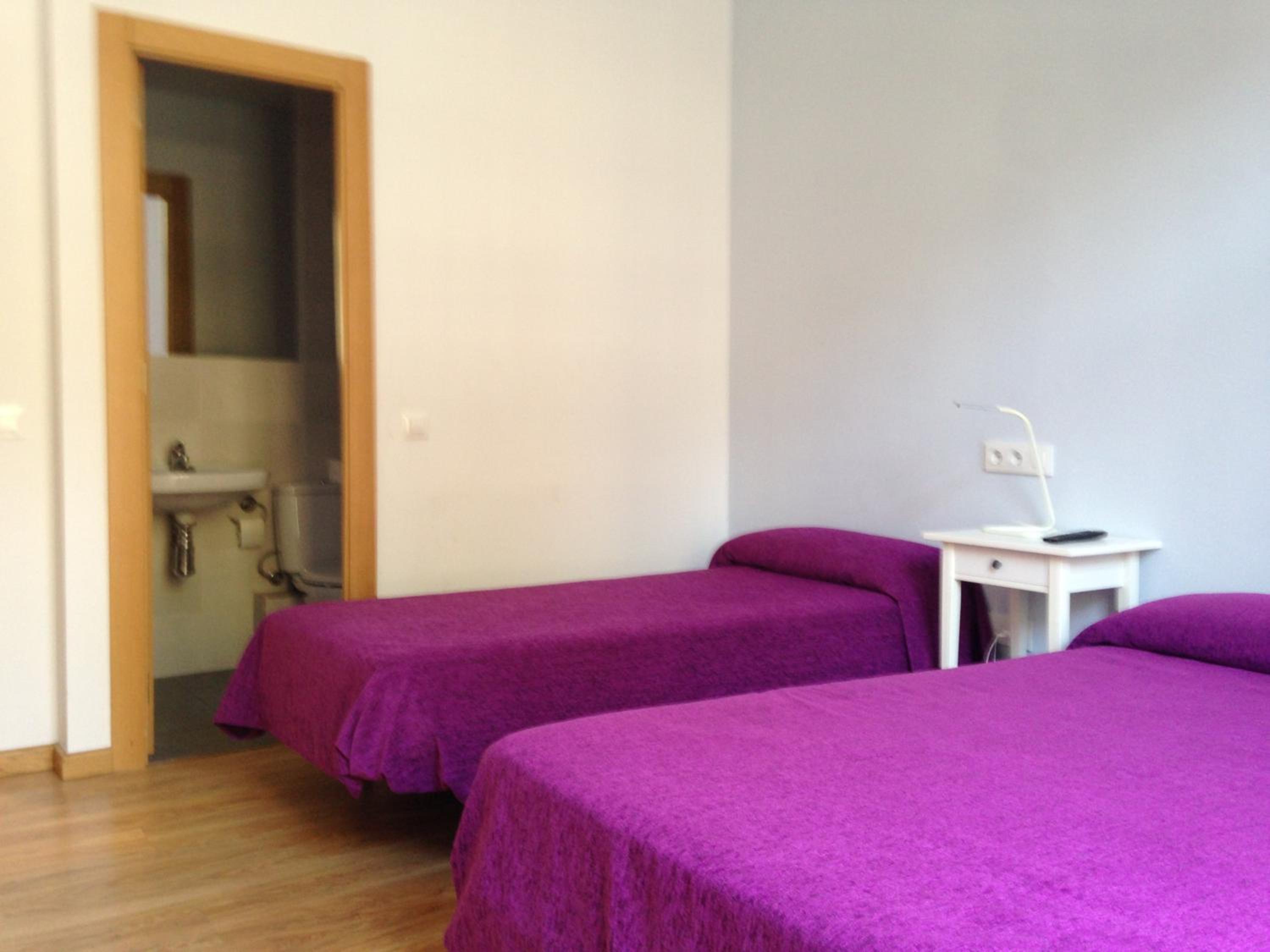 Room, Triple, 1 Double and 1 Single Bed