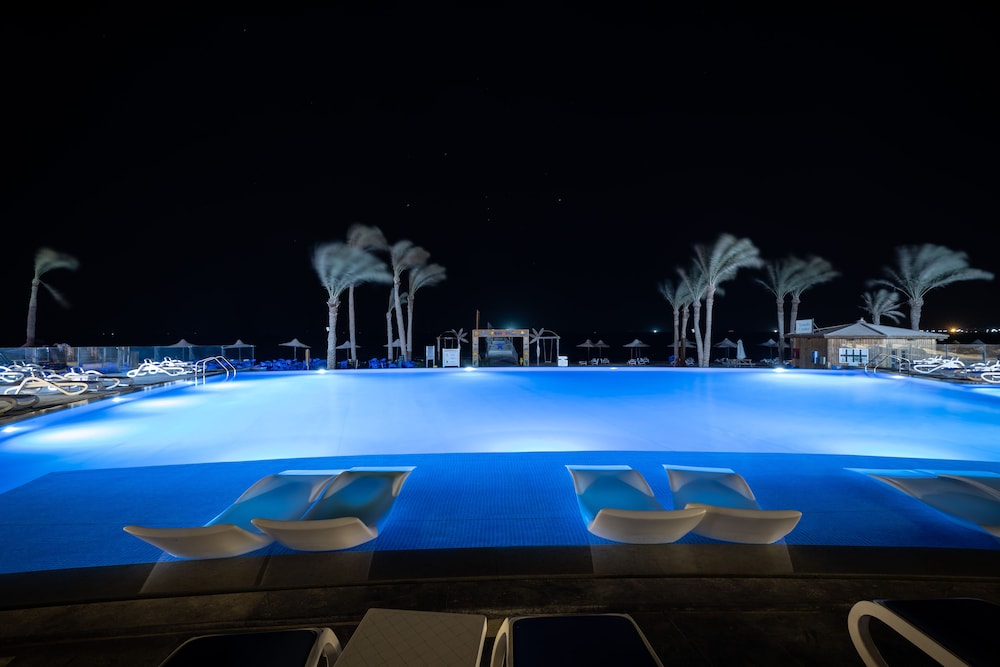 Cancun Sokhna Resort and Villas 44/72