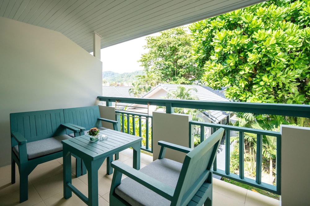 Phuket Island View Resort 63/76