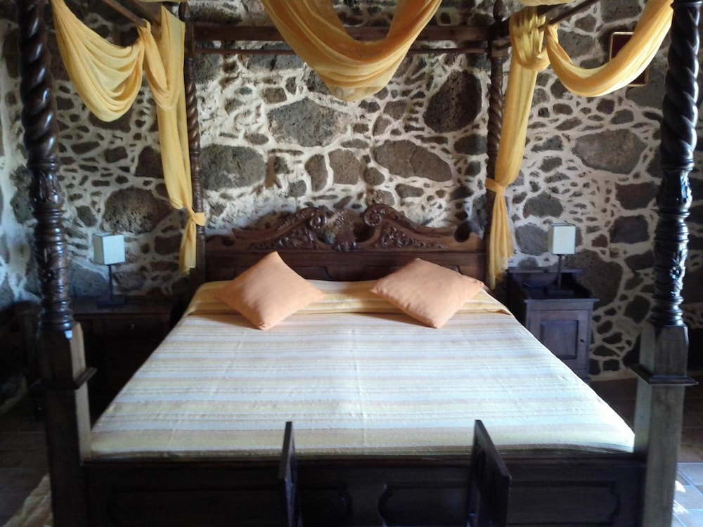 Hotel Rural Mahoh 49/64