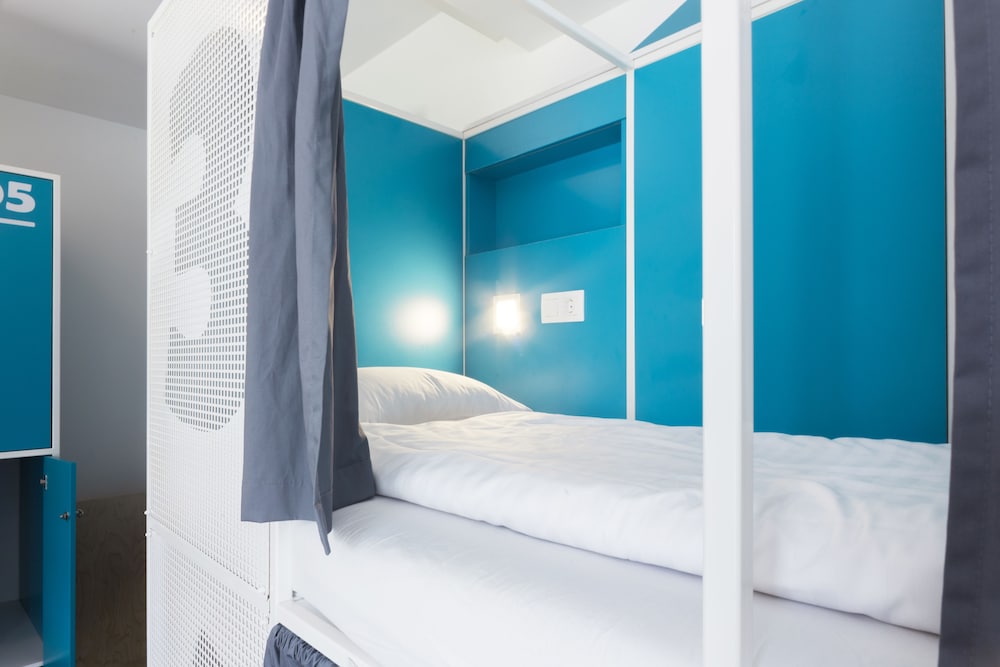 Absolut City Hostel Budapest photo2