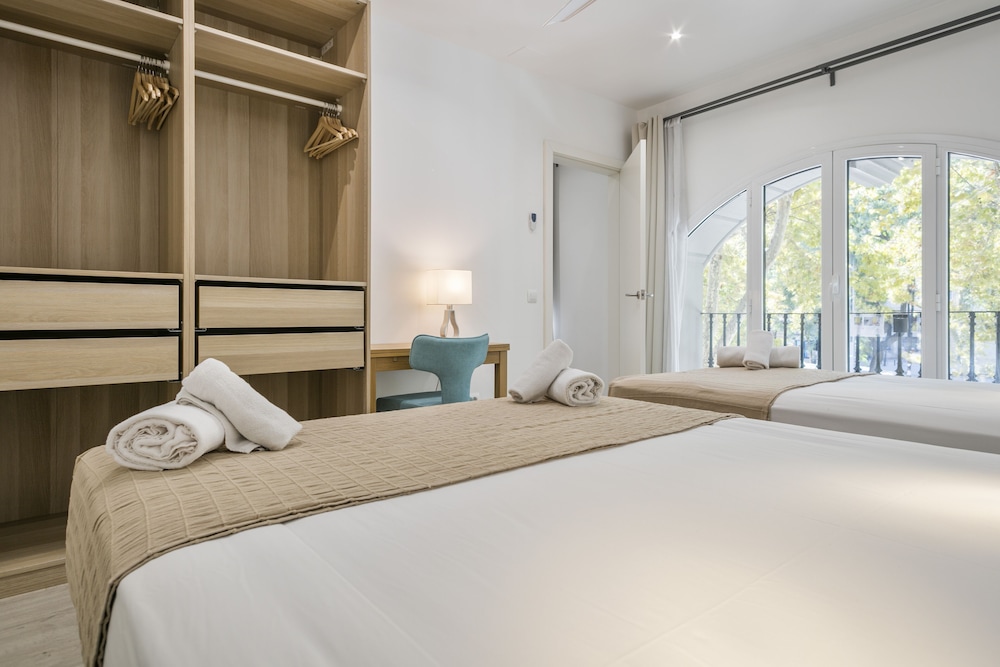 Stay Together Barcelona Apartments 15/50