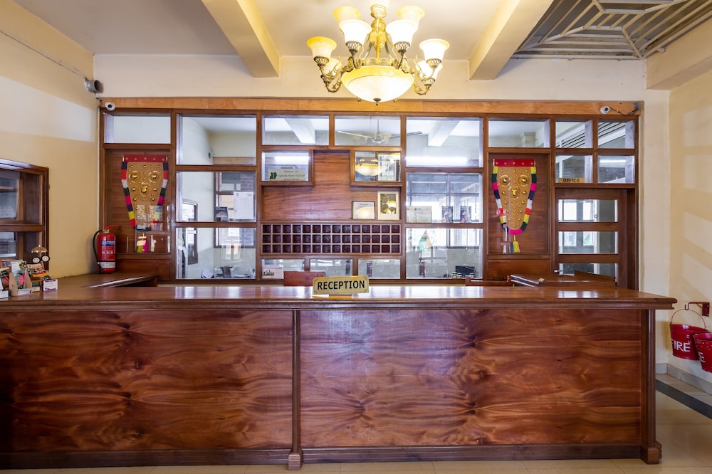 Pulickal Airport Hotel 8/50