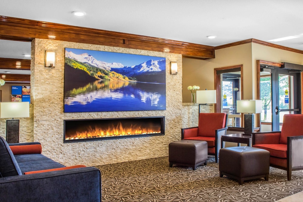 Comfort Inn & Suites Durango, CO 39/53