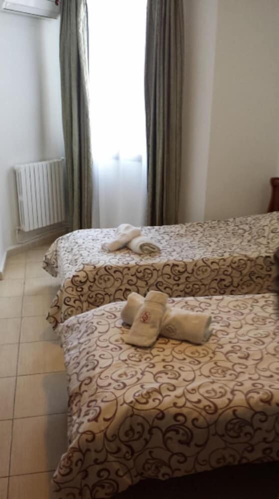 Stambouli Hotel 34/51
