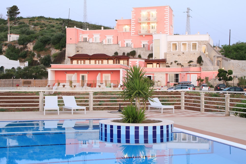 Hotel Il Castellino Relais 6/50
