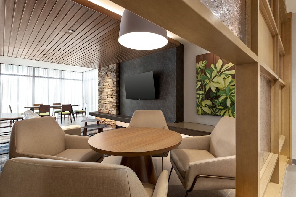 Fairfield Inn & Suites by Marriott Bonita Springs 27/31