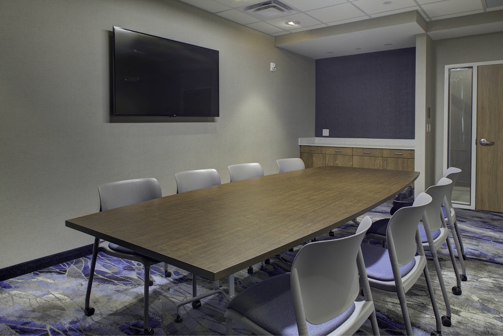 Fairfield Inn Suites Allentown West 39/42