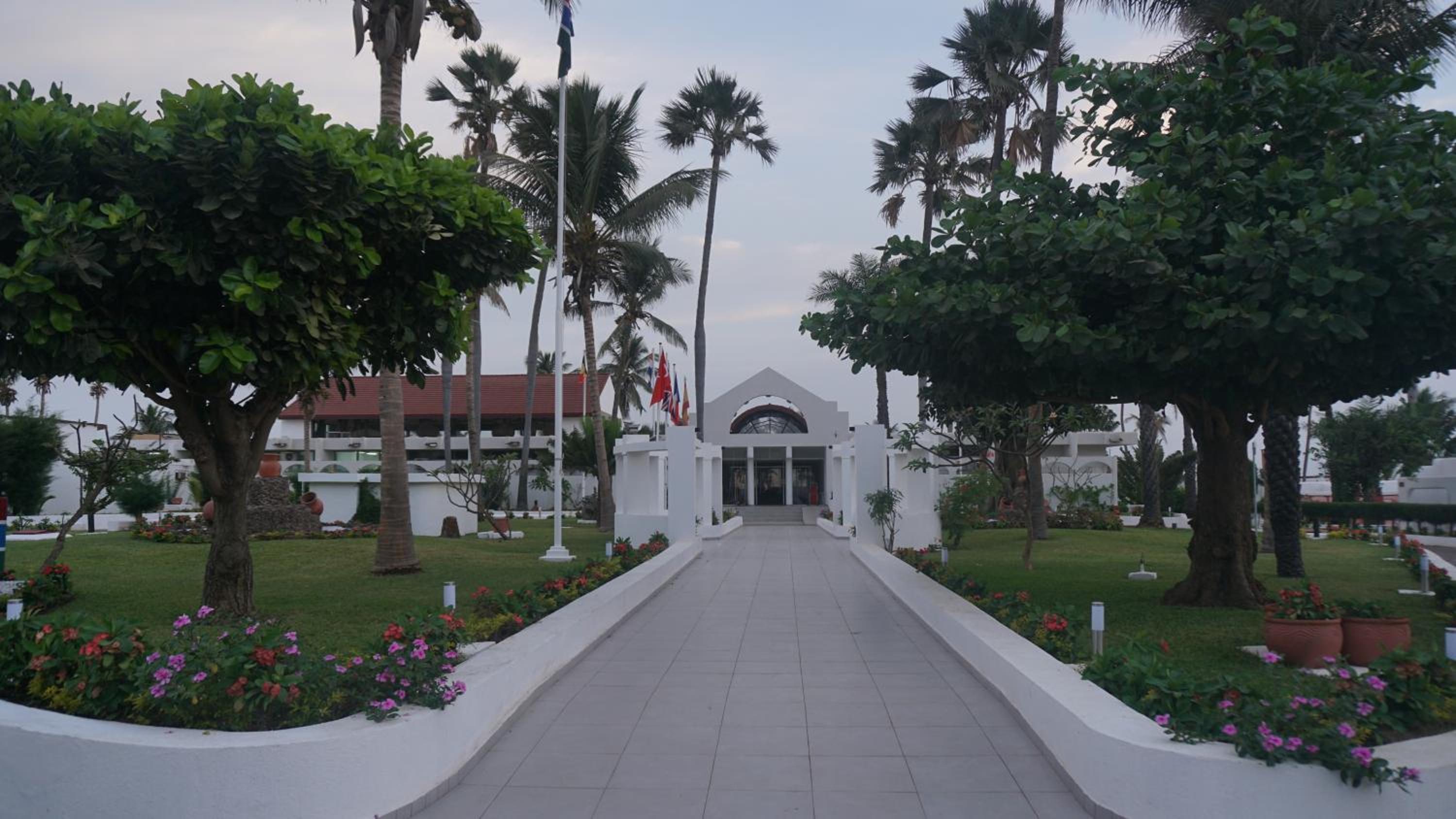 Sunbeach Hotel And Resort 26/26