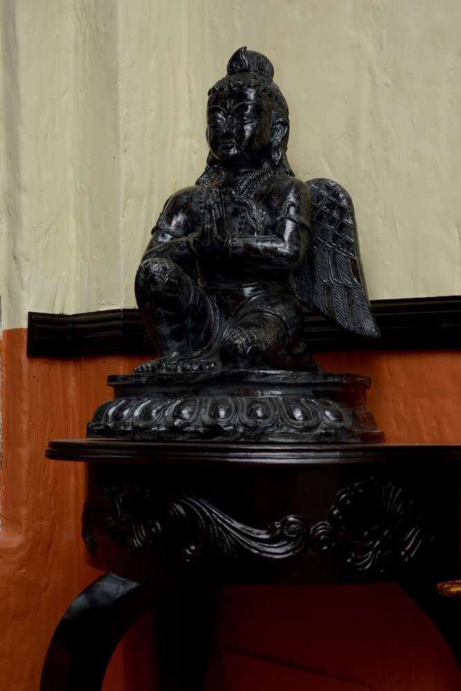Kasthamandap Boutique Hotel 62/66