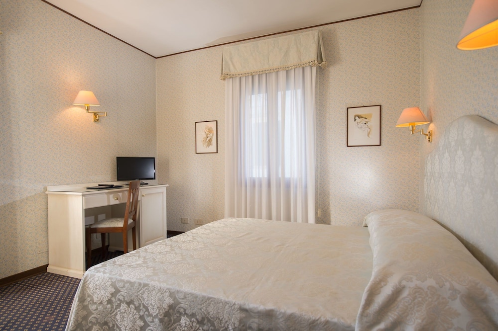Hotel La Meridiana 25/65