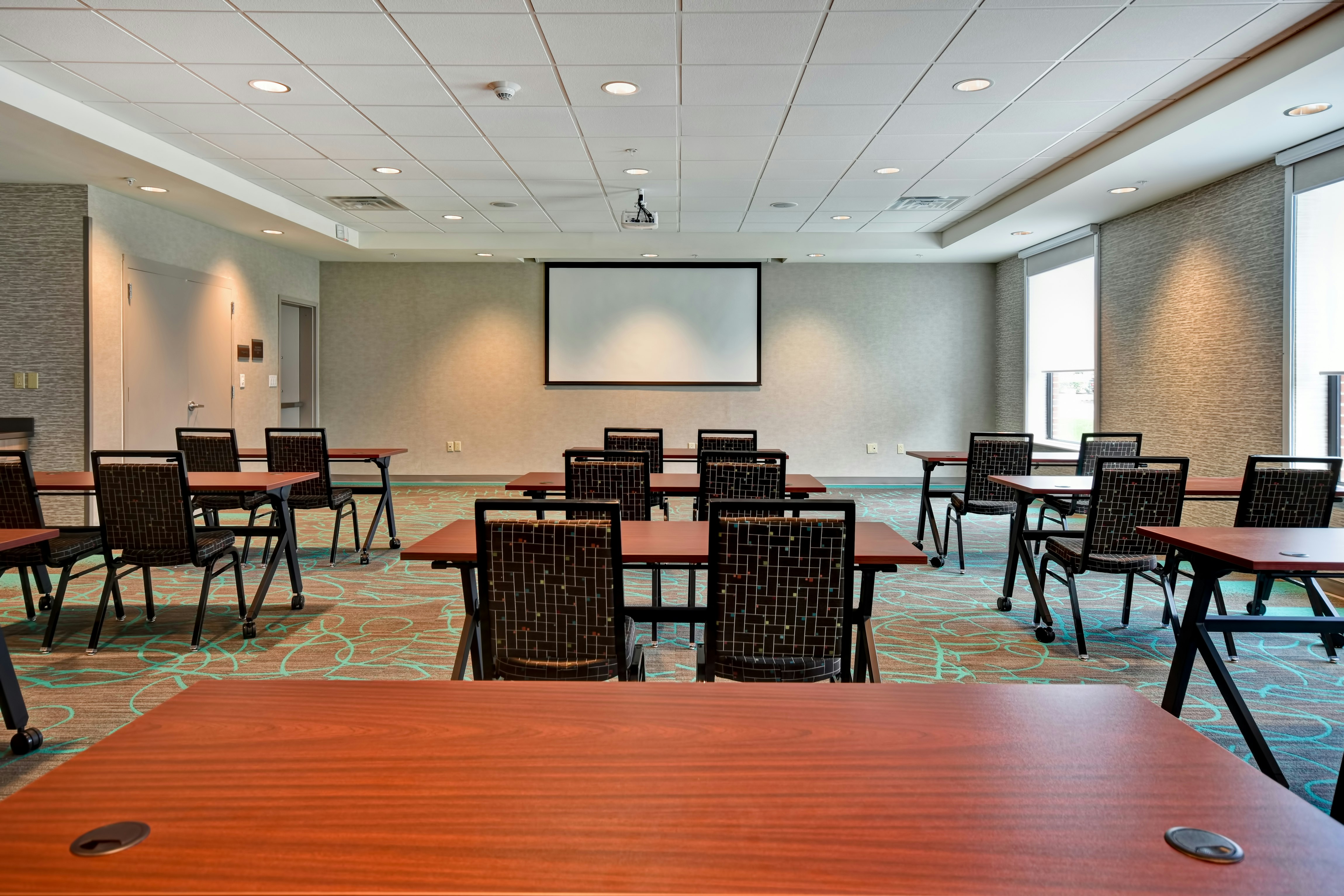 Home2 Suites By Hilton Amherst Buffalo 22/25