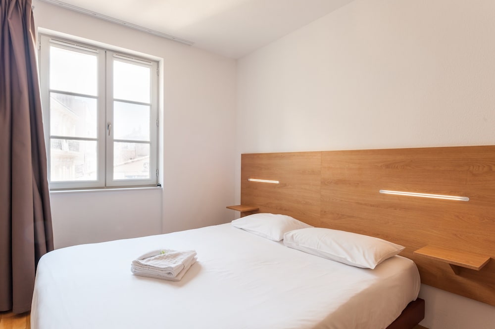 Residhotel Vieux Port 18/50