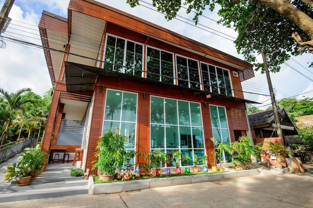 Baansuan Aokhai Beach Resort 6/51