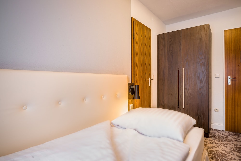 Signature Hotel Astoria Hamburg 24/47