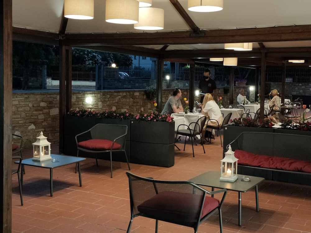 Locanda Giustini 33/46
