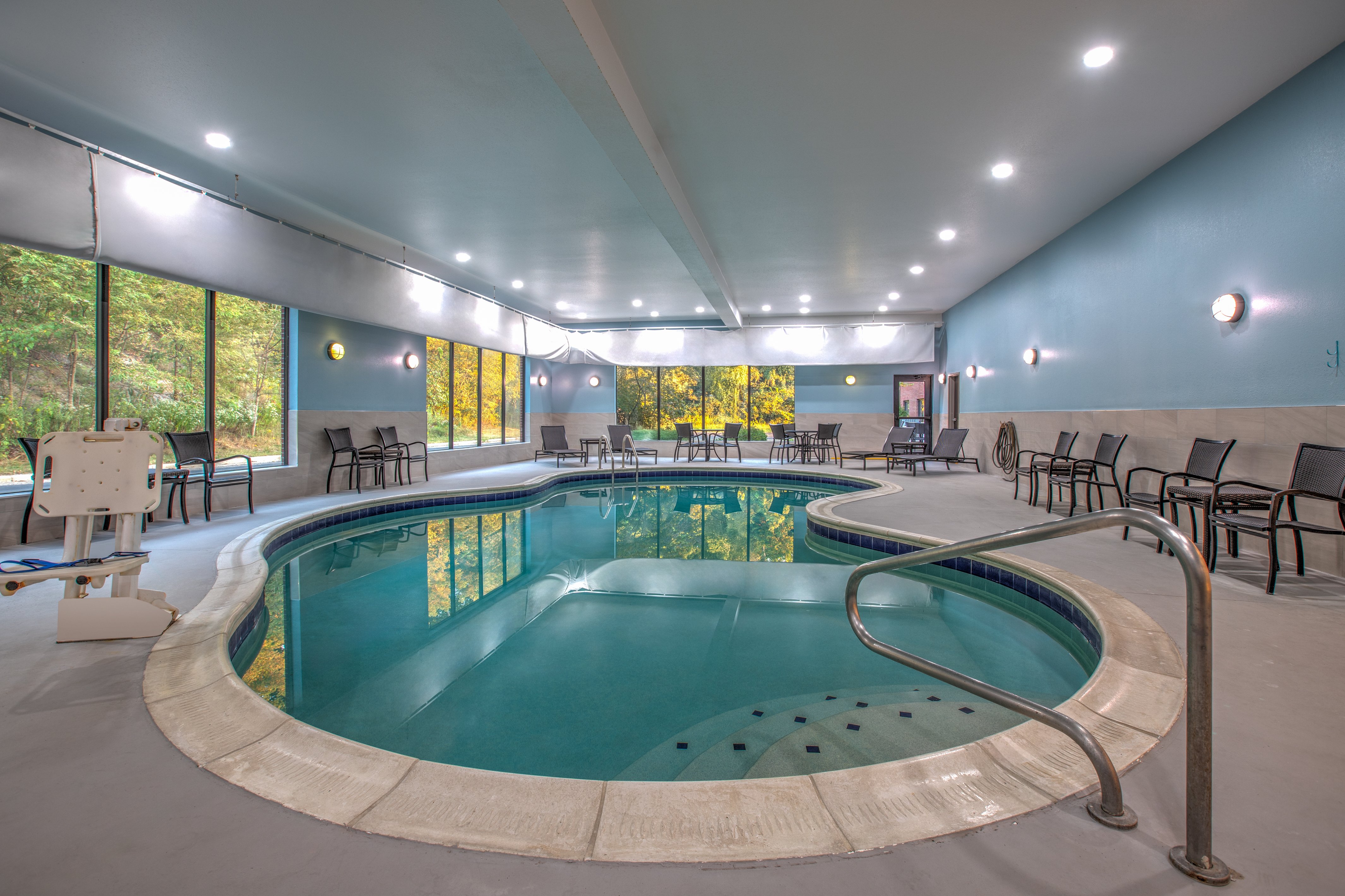 Holiday Inn Express Hotel Suites Zanesville North 31/66