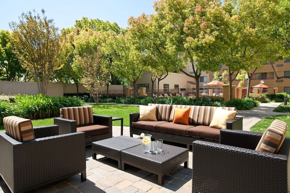 Sonesta Select San Jose Airport 42/55