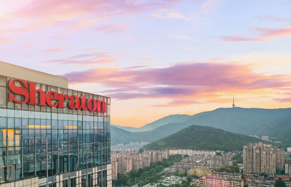 Sheraton Wuxi Binhu 45/50