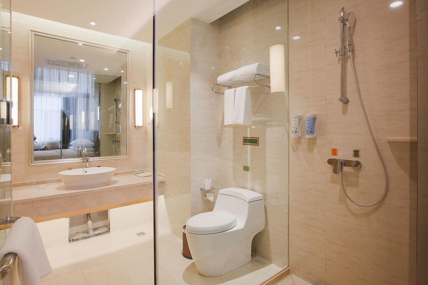 Vienna International Hotel Puyang 37/38