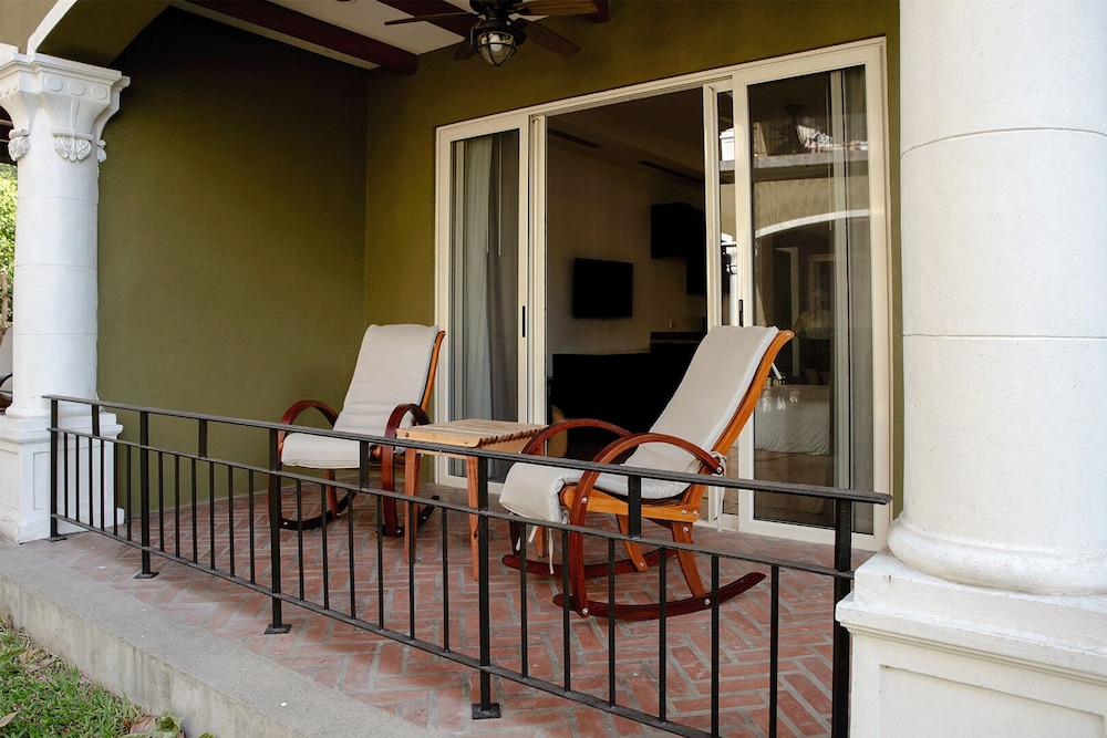 CC Beach Front Papagayo All Inclusive 69/78