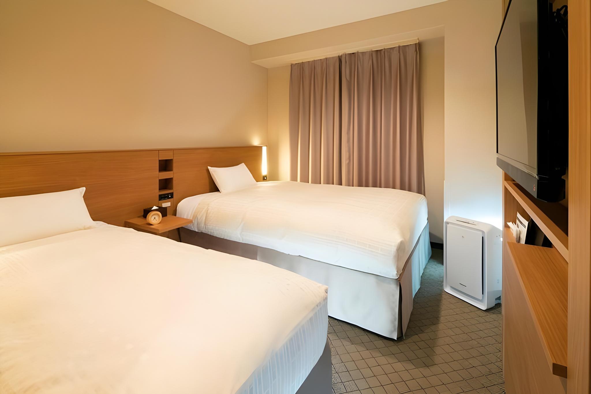 Semi Room, Deluxe, Single, Semi Double Bed, Twin Beds, Smoking