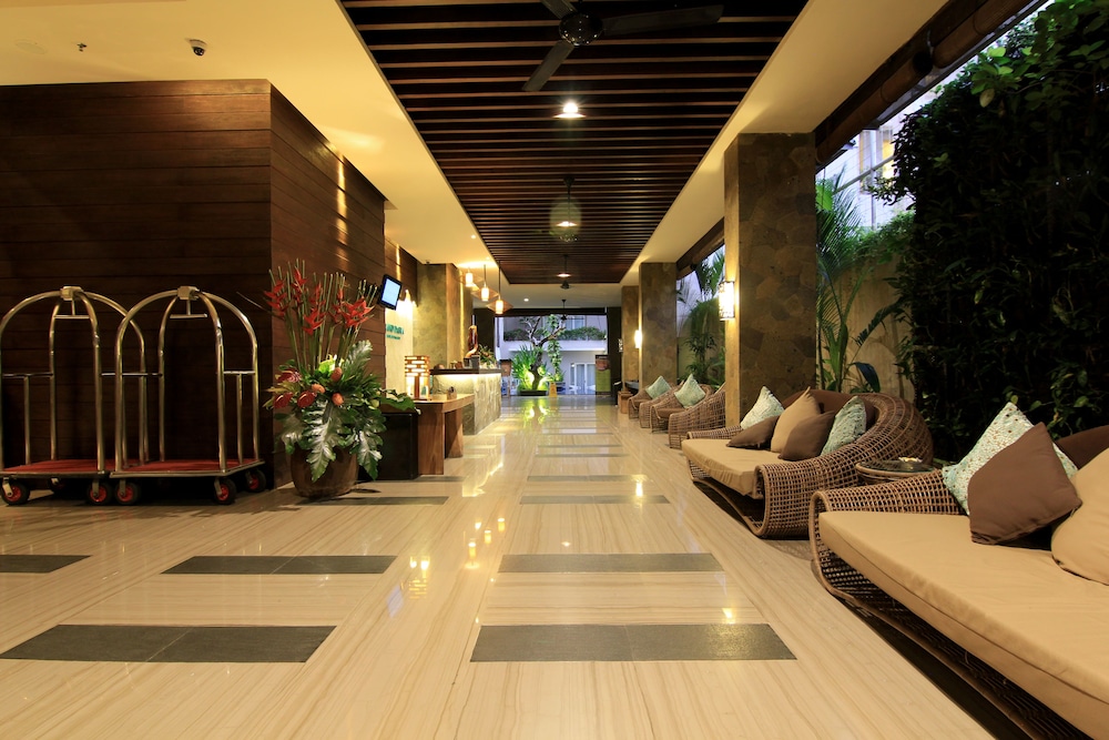 Grand Ixora Kuta Resort 10/73