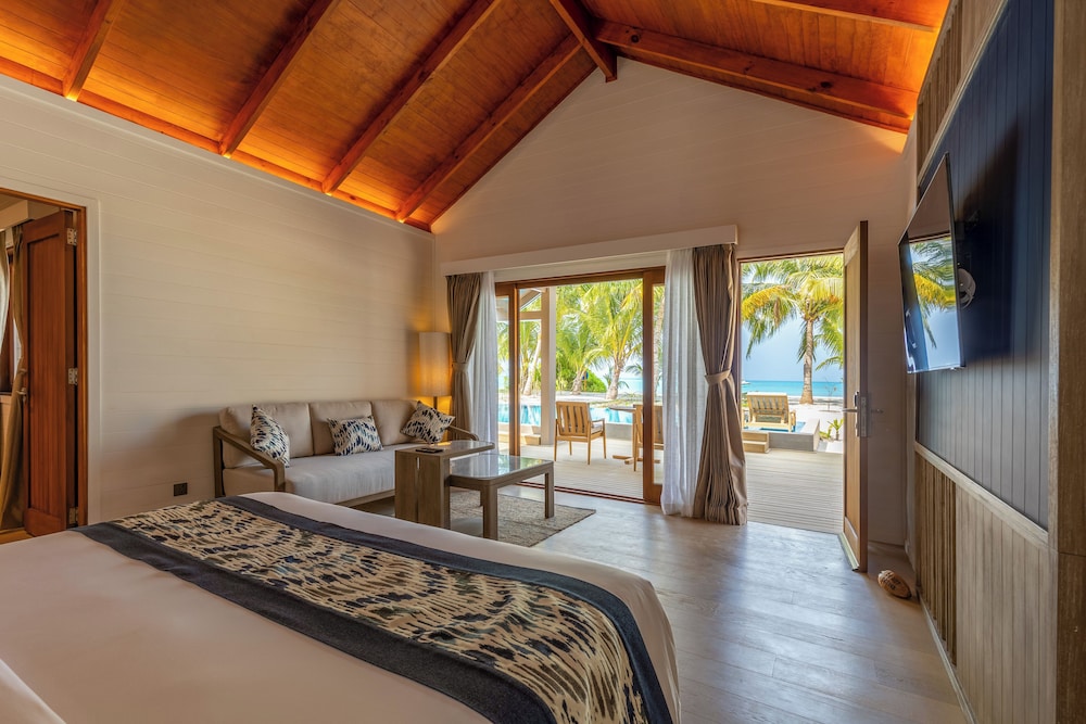 2 Bedrooms, Beach Pool, Villa, 2 King Beds