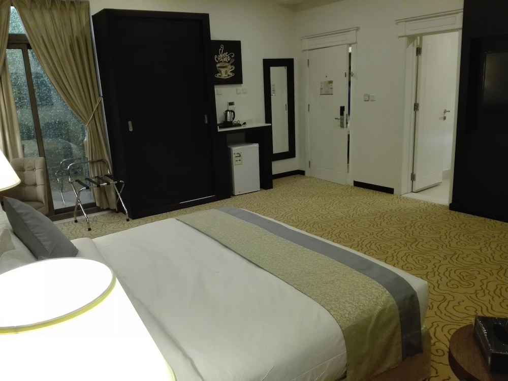 فندق أوليان(Diamond Hotel Riyadh) 18/56
