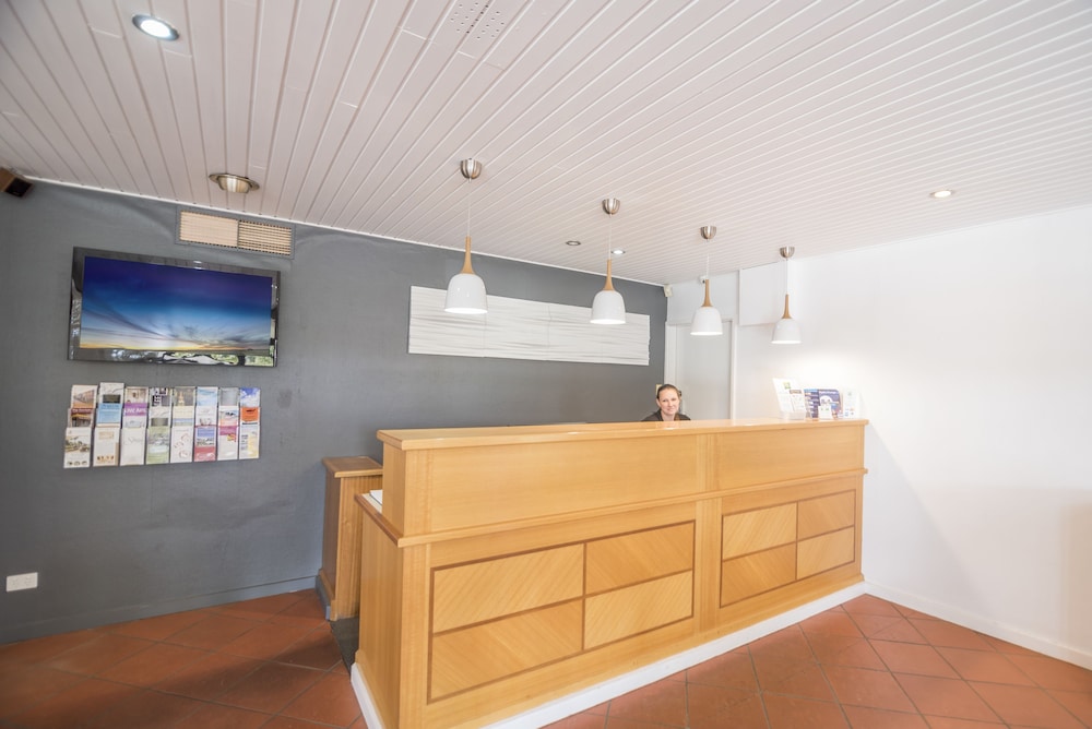 ibis Styles Orange 5/55
