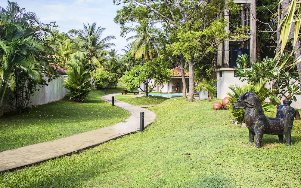 The Lagoon Villa 93/100