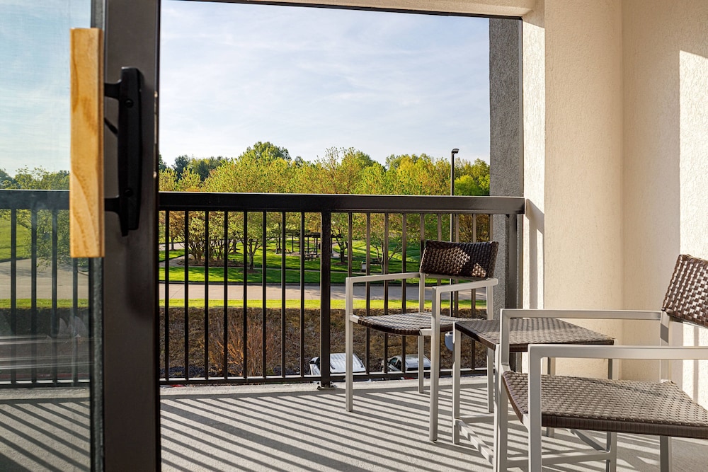 Courtyard Paducah West 4/40