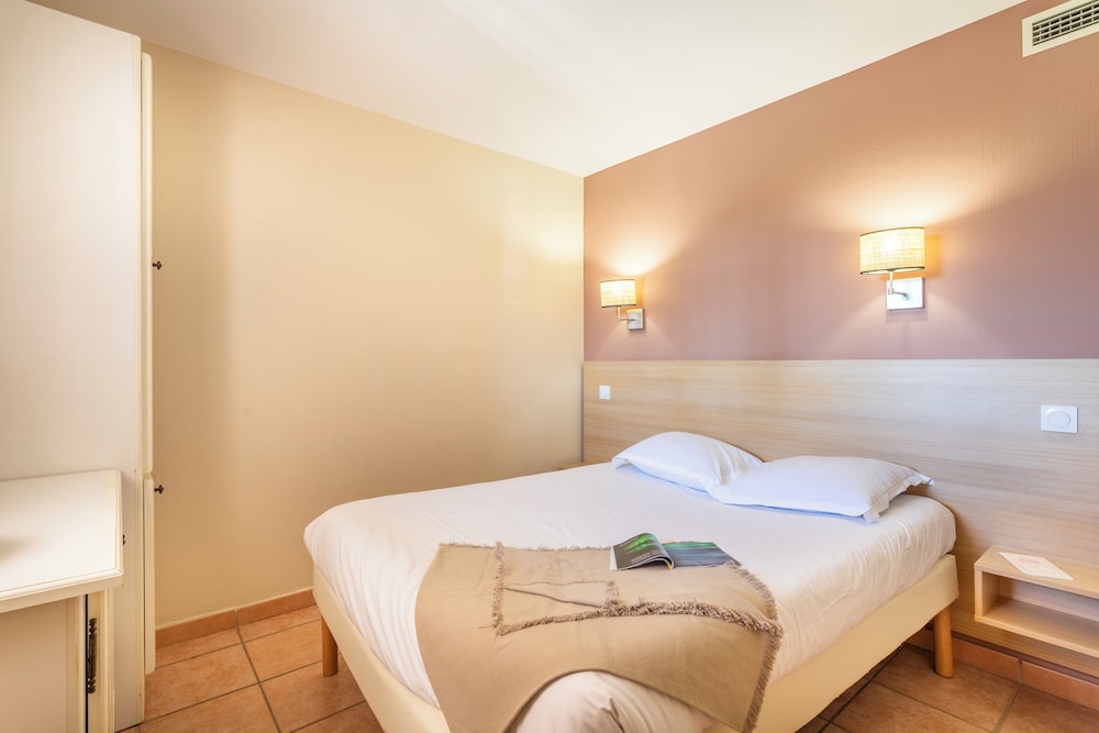 1 Bedroom, Apartment, Trundle Bed, Pool View, 2 Sofa, Balcony or Terrace, Terrace