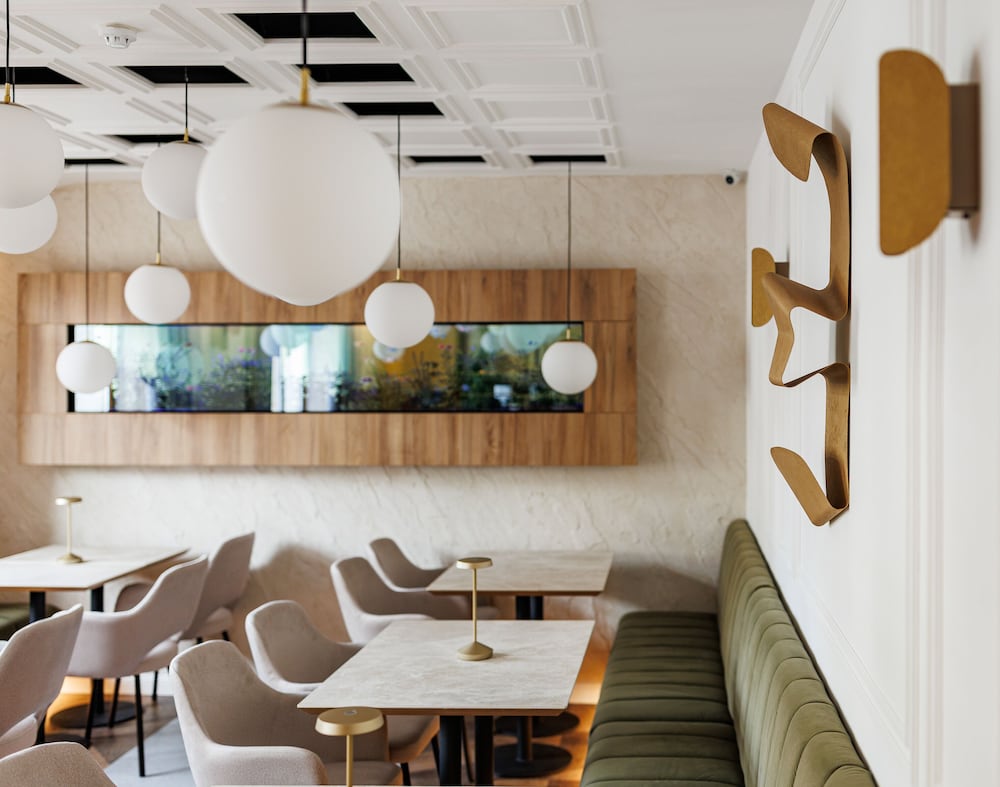 HOTEL BRASOV 32/49