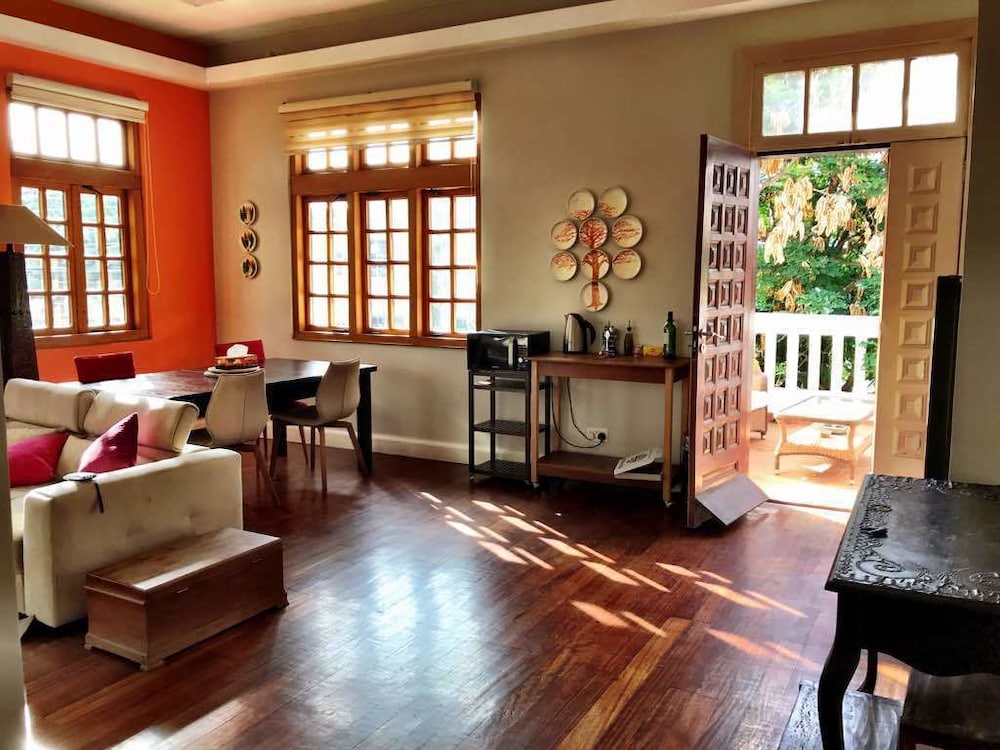 Olma Colonial Suites 35/66