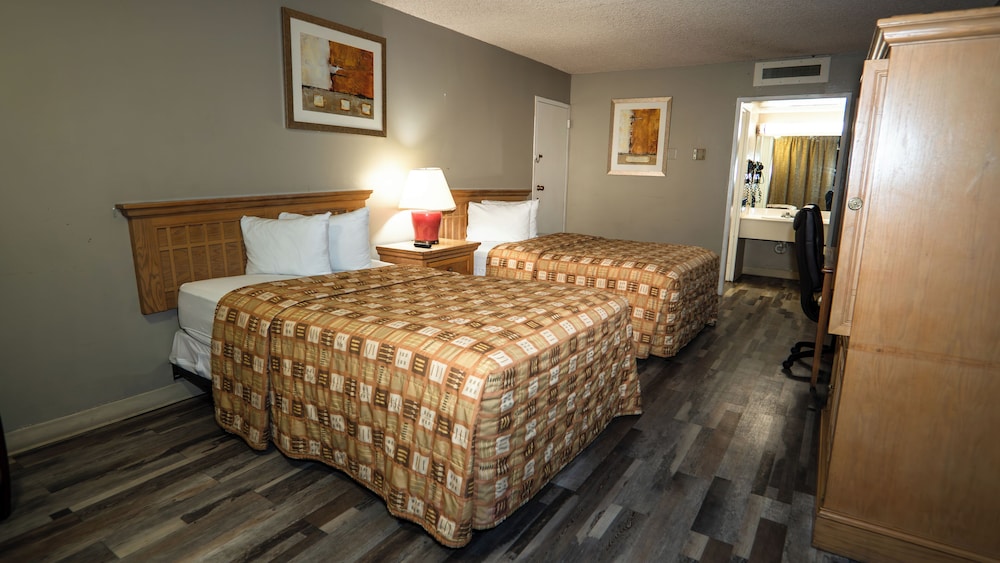 Motel6 Victorville, CA - Civic Center / Route 66 23/60