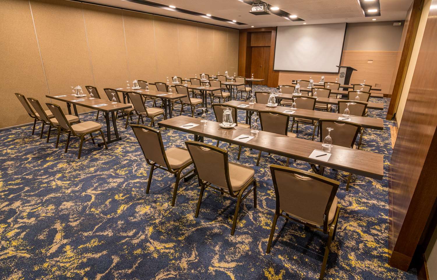 Sonesta Hotel El Olivar Lima 54/63