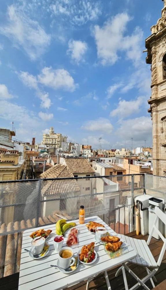 Hotel El Siglo 53/64