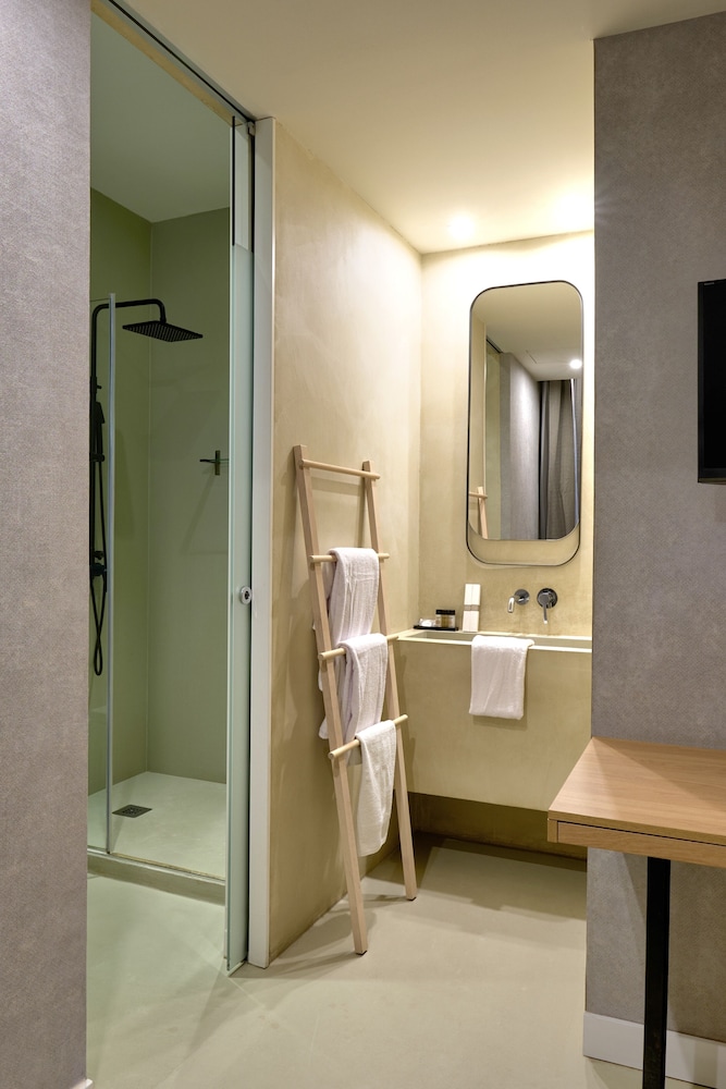 Casa Lirio Hotel Boutique 55/59