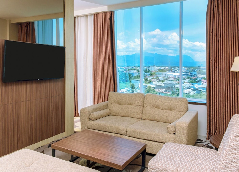 Aston Gorontalo Hotel & Convention Center 36/61