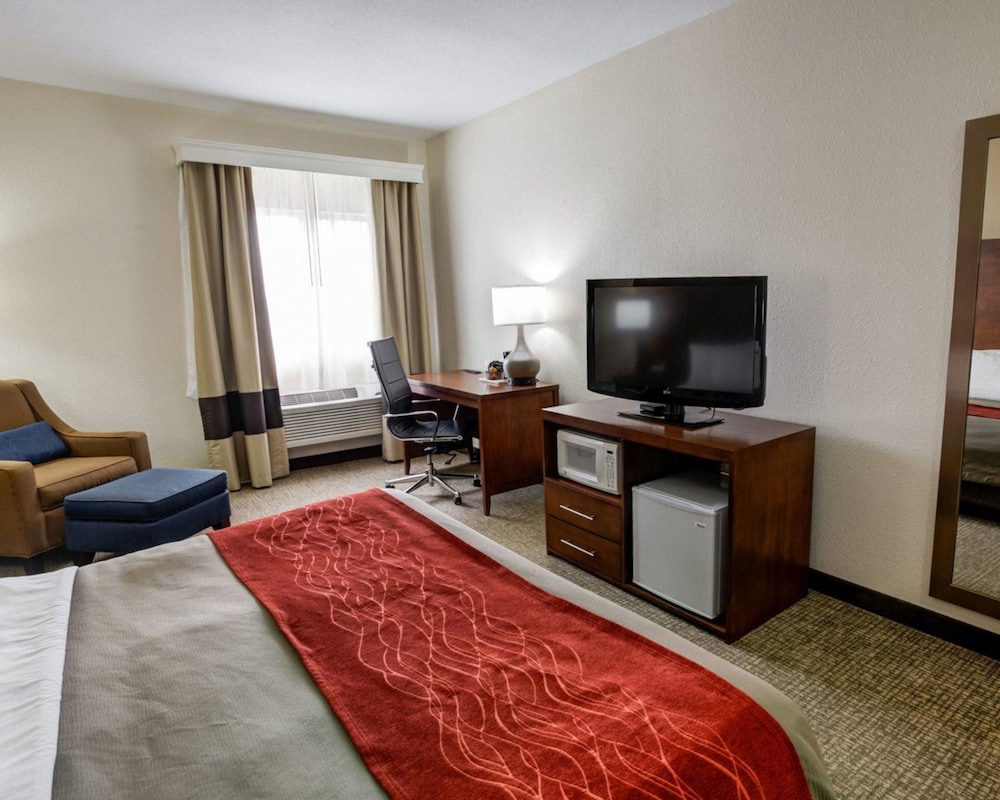Comfort Inn Kearney Liberty 10/30