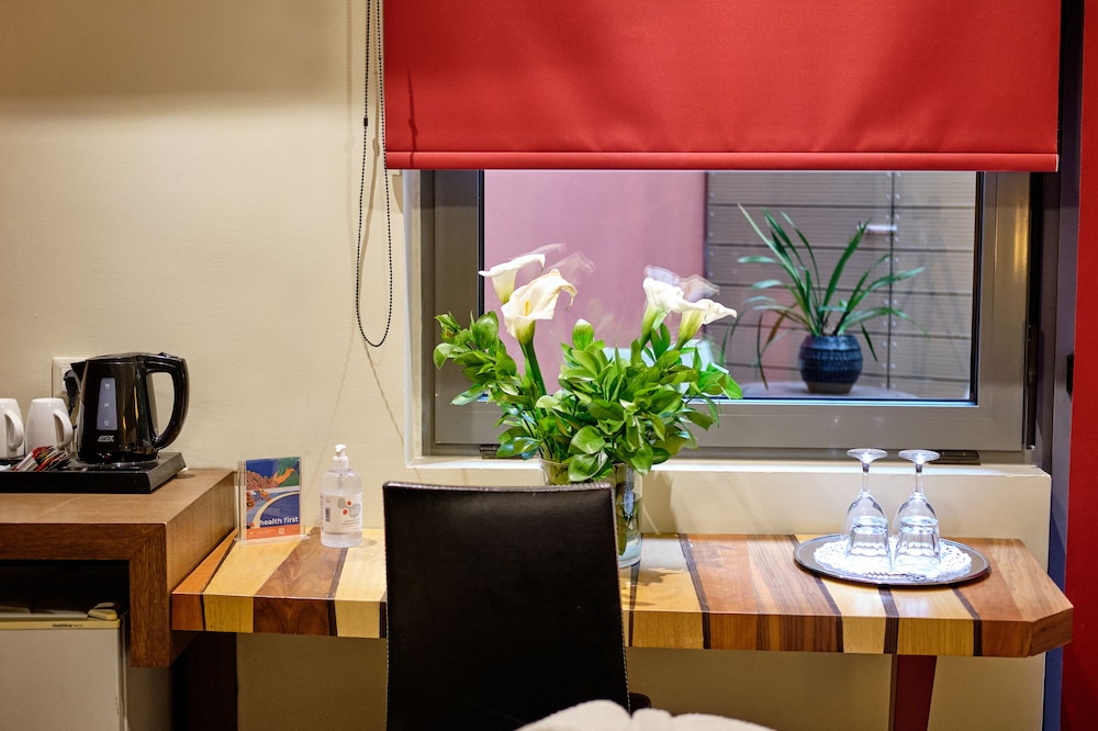 Lato Annex Boutique Rooms 25/36