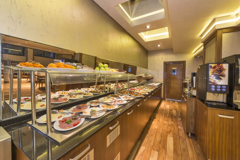 The Meretto Hotel Istanbul 56/66