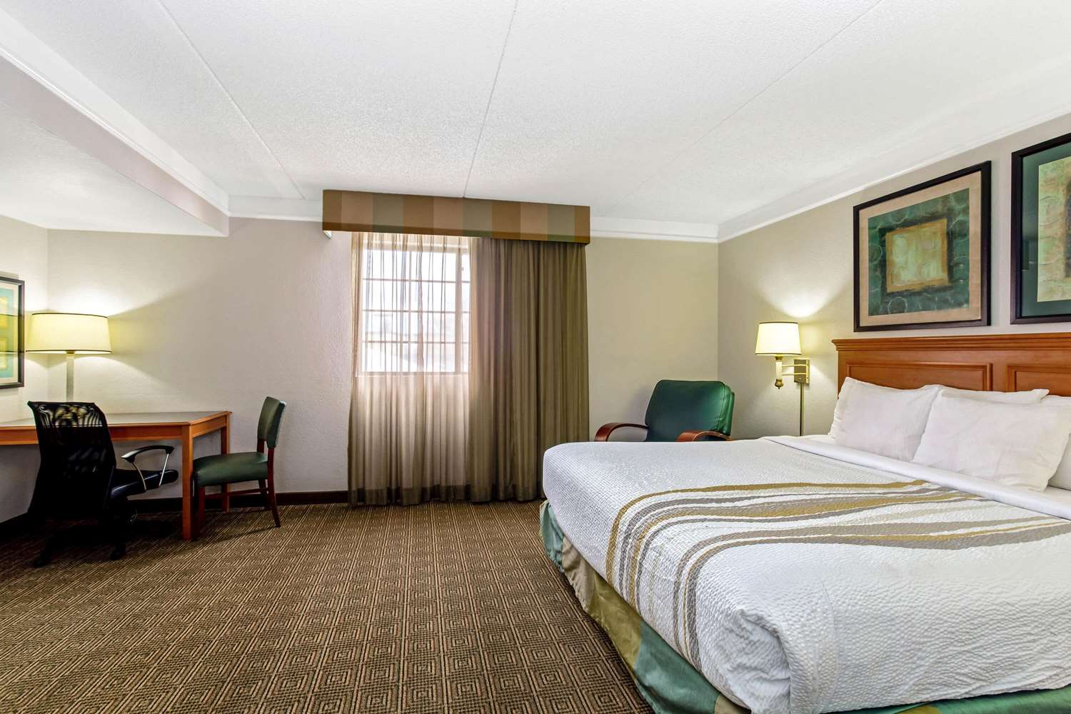 Ramada by Wyndham Westminster Denver 18/50
