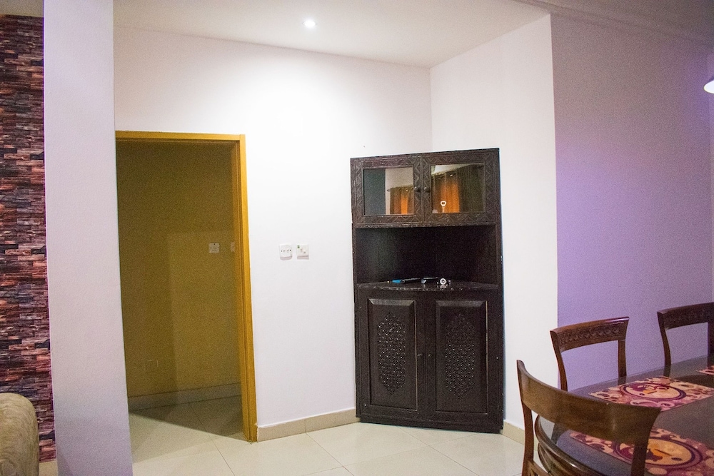 Sugarland Apartments Ikoyi 81/95