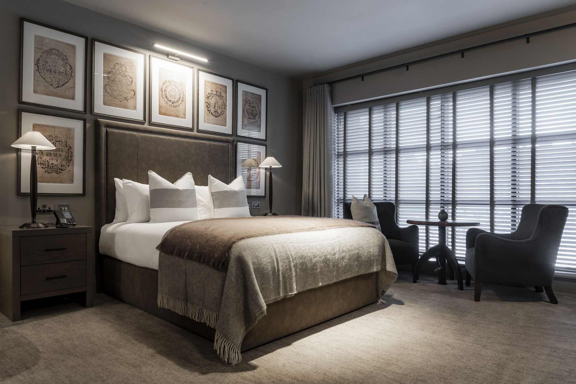 CLASSIC, KING BED