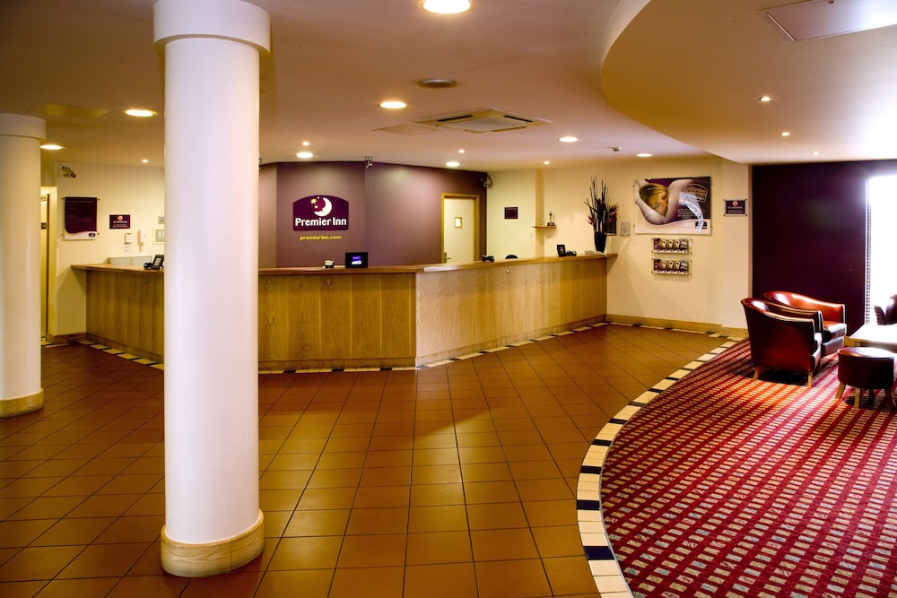 Premier Inn London Docklands (Excel) Hotel 7/44