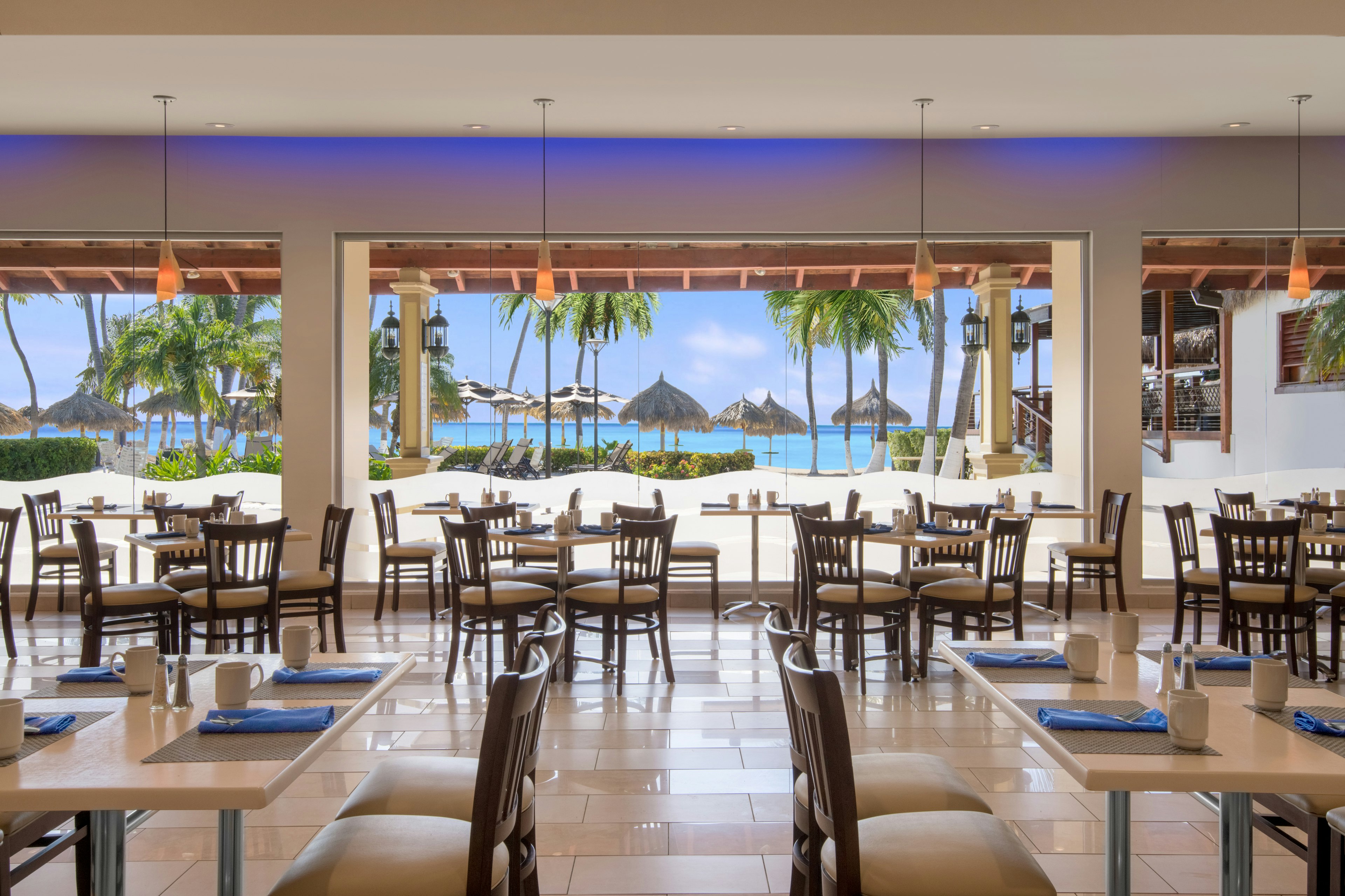 Holiday Inn Resort Aruba-Beach 57/77