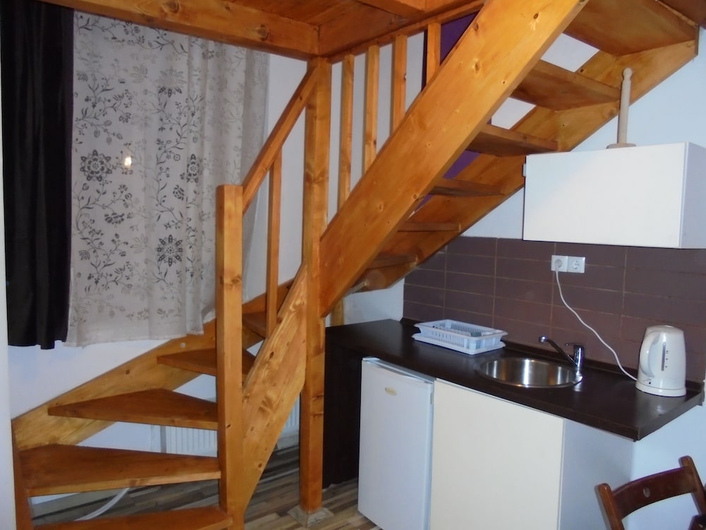 Liechtenstein Apartments 36/50