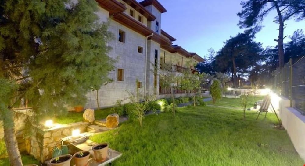 Summer Boutique Hotel 25/37